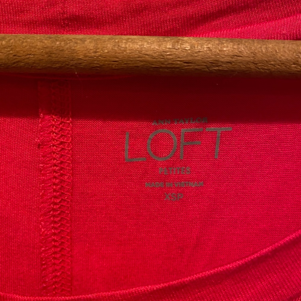Loft red tee - Picture 2 of 4